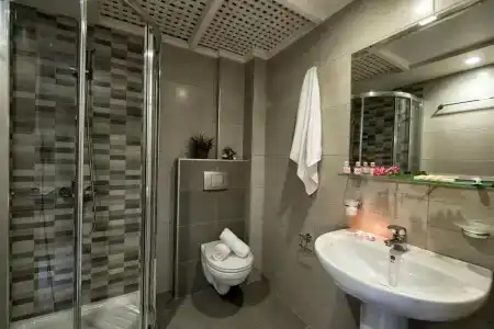 Mary & Mary Royal Suites - 74