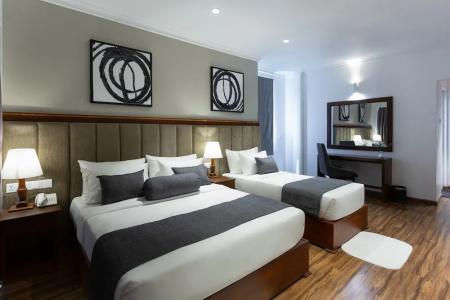 Grand Turf - 36