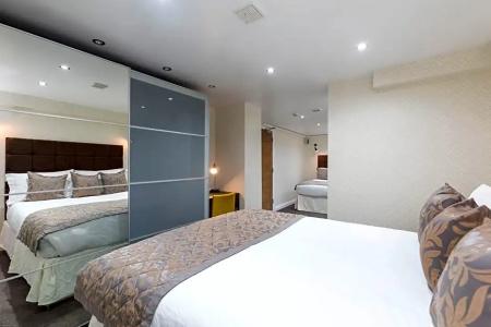 Shepherds Bush London - 213