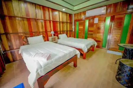 Mrk Resort & Massage - 12