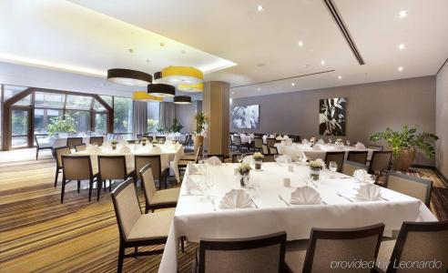 Crowne Plaza düSseldorf - Neuss, Ein Ihg - 11