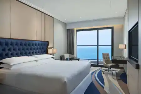 Four Points by Sheraton Danang - 70