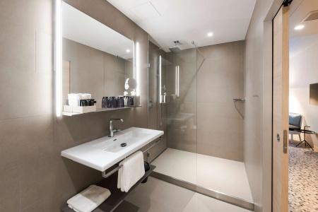 Savoy - 7