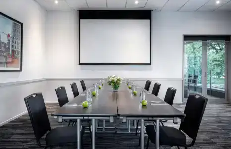Rydges Latimer - 32