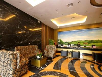 Hilton Garden Inn Shenzhen Nanshan Avenue - 1
