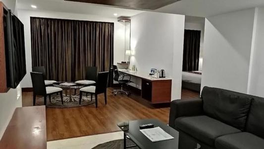 Abu Sarovar Portico,Chennai - 40
