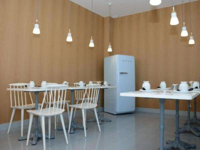 le Lapin Blanc - 19