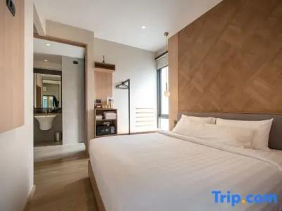 Shan Villas Sukhumvit - 359