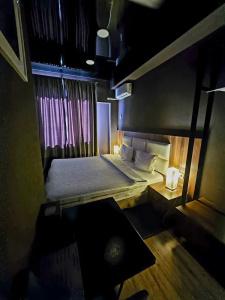West - 37