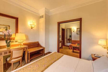 Pinewood Rome - 15