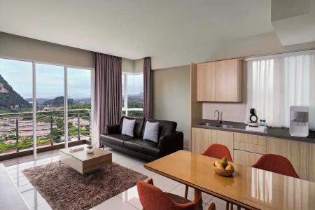The Haven All Suite Resort, - 231