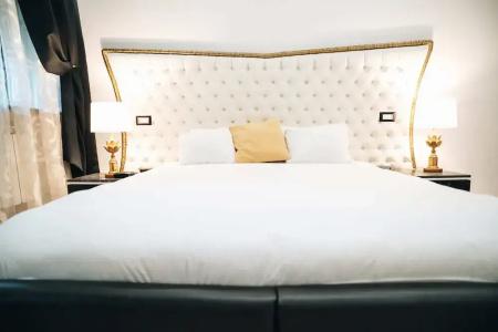 Escape Luxury Suite - 29