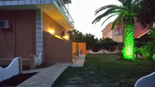 Nikolas Club - 10