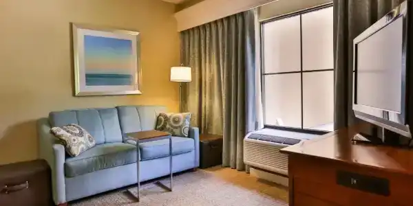 Hampton Inn Charleston-Daniel Island - 75