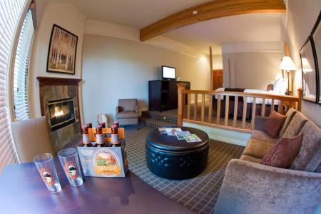 Pine Ridge Inn - 35