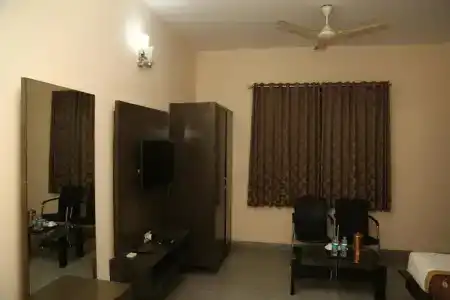 Soundarya - 75