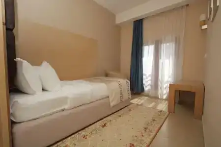 Capital Tirana Bruçi - 49