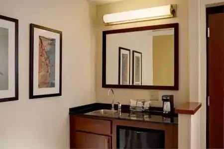 Sonesta Select Tucson Airport - 12