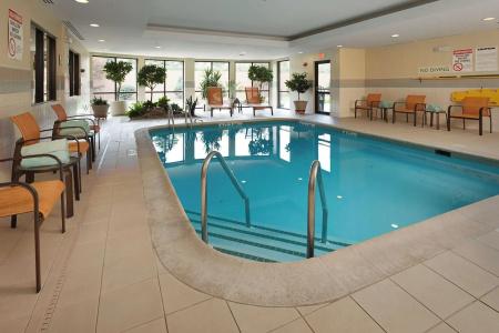 Courtyard by Marriott Hershey - 15