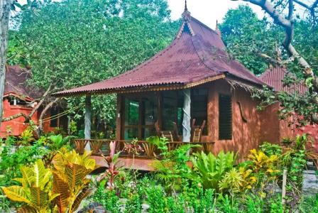 Bamboo Bungalows - 15