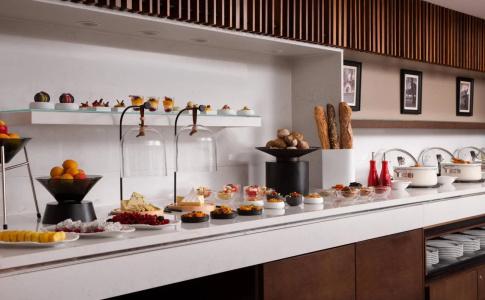Jw Marriott Bucharest Grand - 10