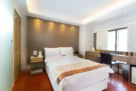 Empress Ho Chi Minh City - 67