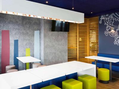 Ibis Budget Zaragoza - 18