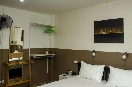 Allstar Guesthouse - 63