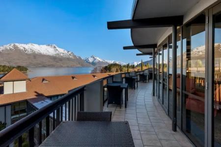 Copthorne & Resort Lakefront - 18
