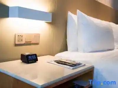 Renaissance Suzhou - 100