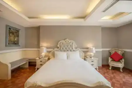a&Em 280 Le Thanh Ton & Spa - 25
