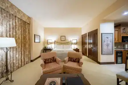 Granduca Houston - 2