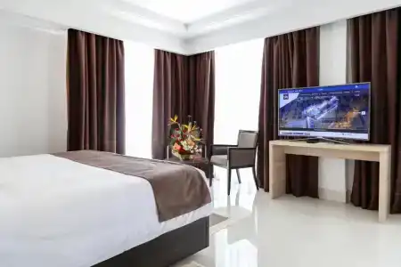Radisson - 50