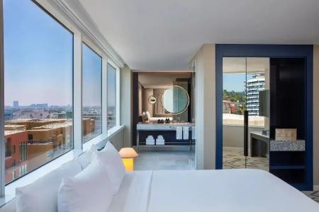 W Hollywood - 134