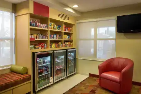 TownePlace Suites - 10