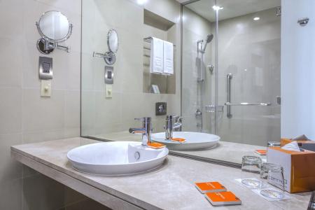 Centro Al Manhal by Rotana - 29