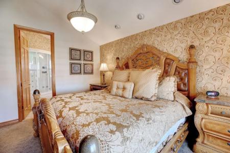 Grand Crowne by Capital Vacations - 195