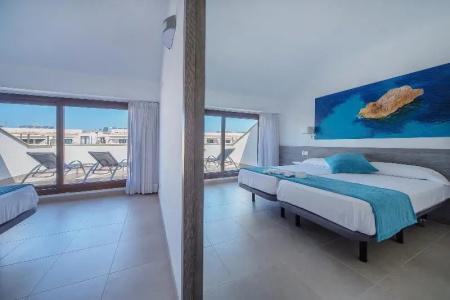 ApartFerrer Skyline - 181