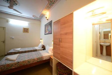 Chitra Katha Jaipur Boutique - 182