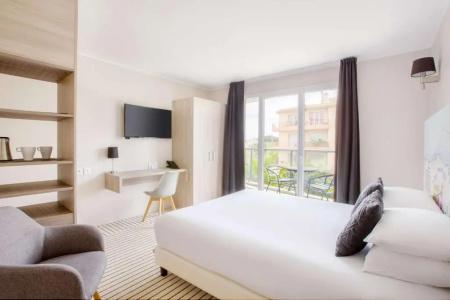 Best Western Plus Antibes Riviera - 46