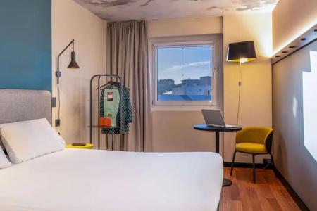 Ibis Malaga Centro Ciudad - 56