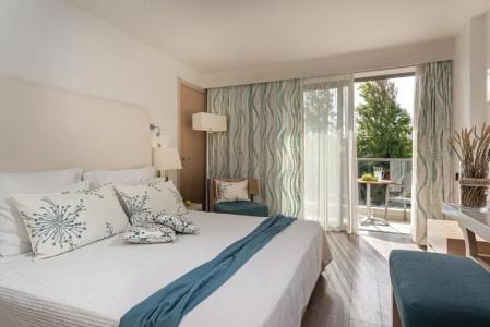 Minos Mare Royal - 48