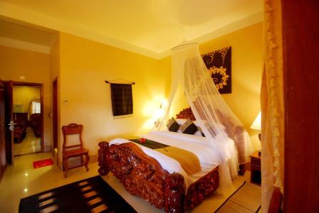 Shining Angkor Boutique - 4