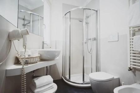 Casa Fola - City Centre Rooms - 33
