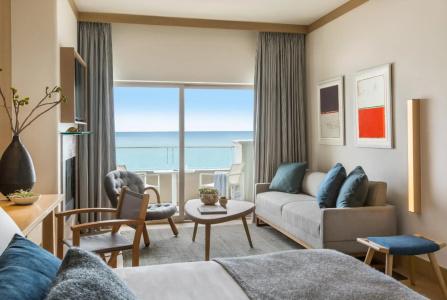 Malibu Beach Inn - 1
