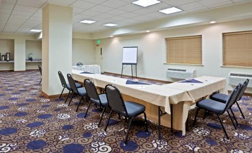 Fairfield Inn & Suites by Marriott Seattle Downtown/Seattle Center - 16