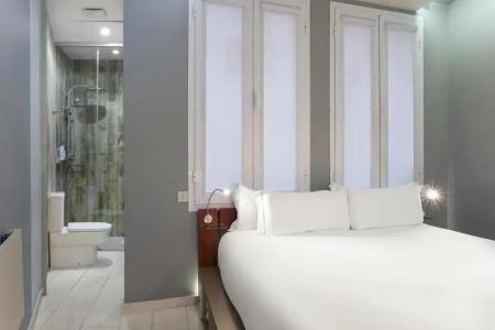 B&B Madrid Centro Fuencarral 52 - 44