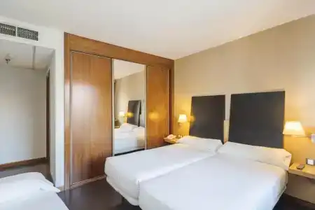 Bulevar Burgos - 22