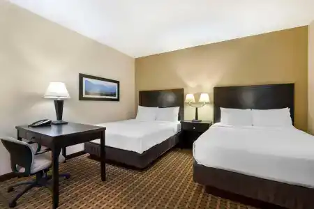 Best Western Pacific Inn - 30