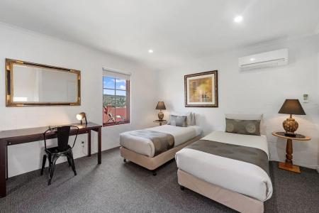 Hideaway on George - 14